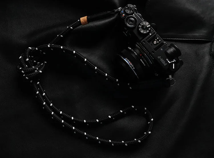 MRSTONE DOT Series Camera Shoulder Strap –  for Sony A7M4, Fujifilm XT5, and Micro Single Cameras